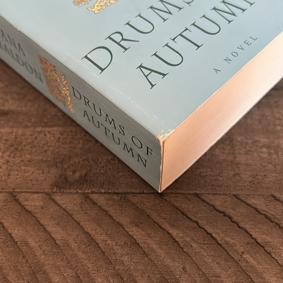 Outlander 4 books Outlander, Dragonfly in Amber, Voyager, Drums of Autumn - Picture 8 of 13